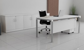 Single streight desk